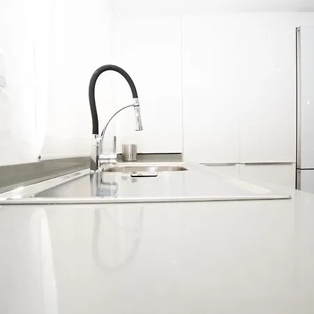 Benigno Premium Center * Malaga